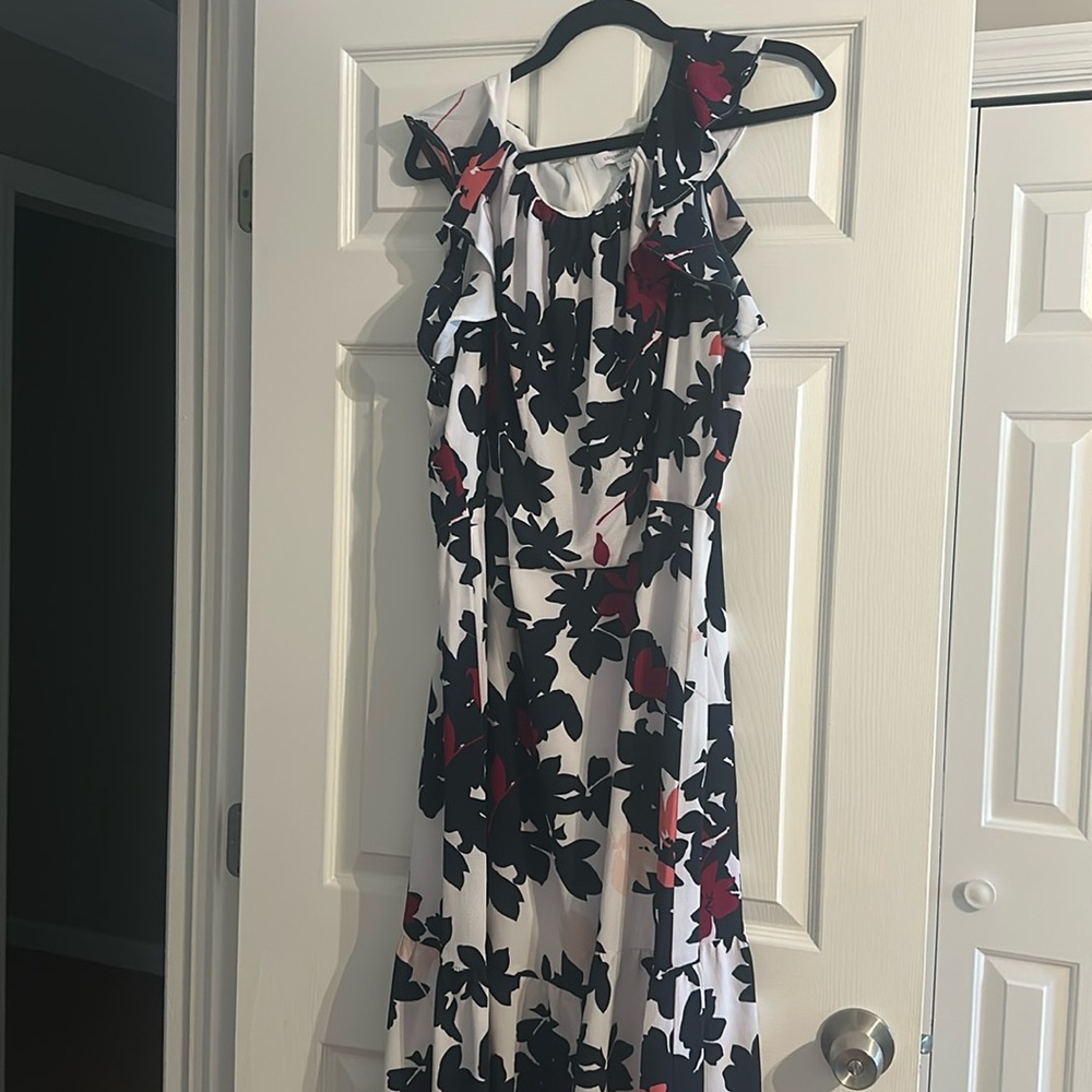 Wore once Liz Claiborne size 20W light spring dress!